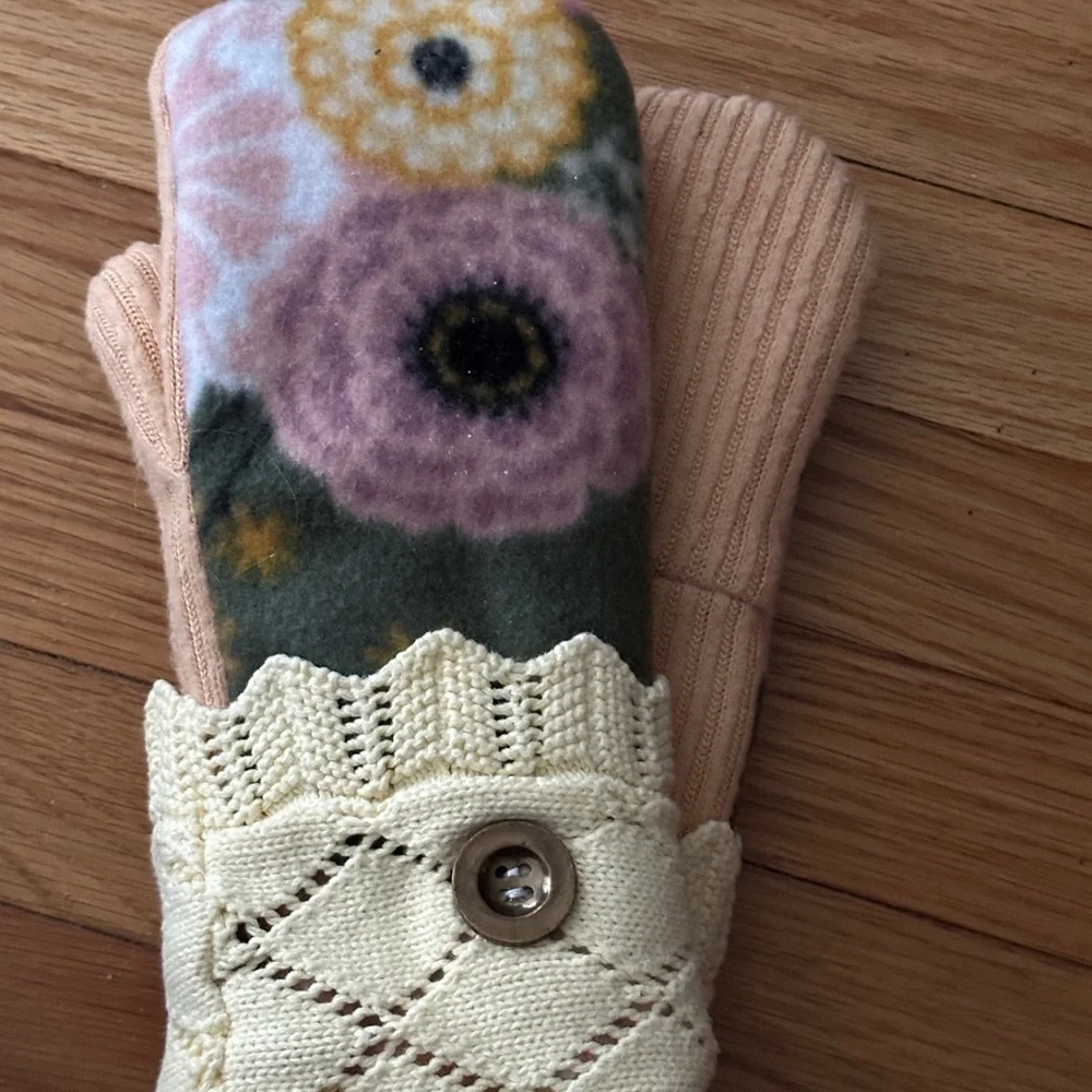 Upcycled Floral Handmade Wool Gloves with Button Detail, Fleece Lined - Picture 3 of 6